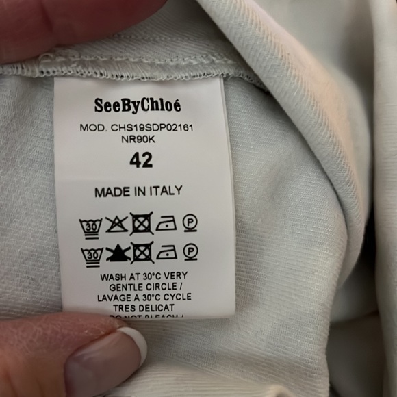 SEE BY CHLOE Mid-Rise Cropped Leopard-Print Jeans - Picture 8 of 11